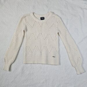 Abercrombie & Fitch Women's Wool Alpaca-Blend Crew Knit Sweater